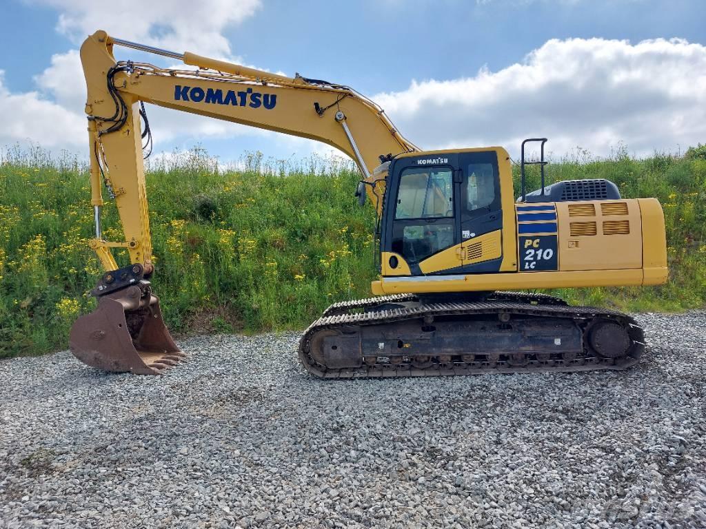 Komatsu PC210LC-10 حفارات زحافة