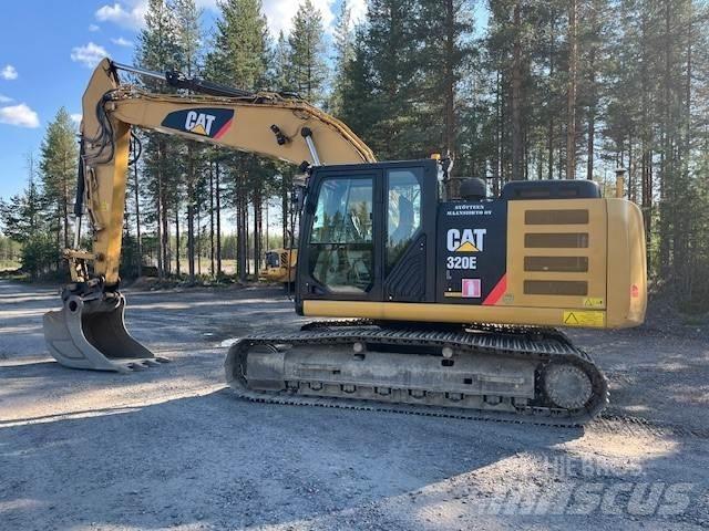 CAT 320 EL حفارات زحافة