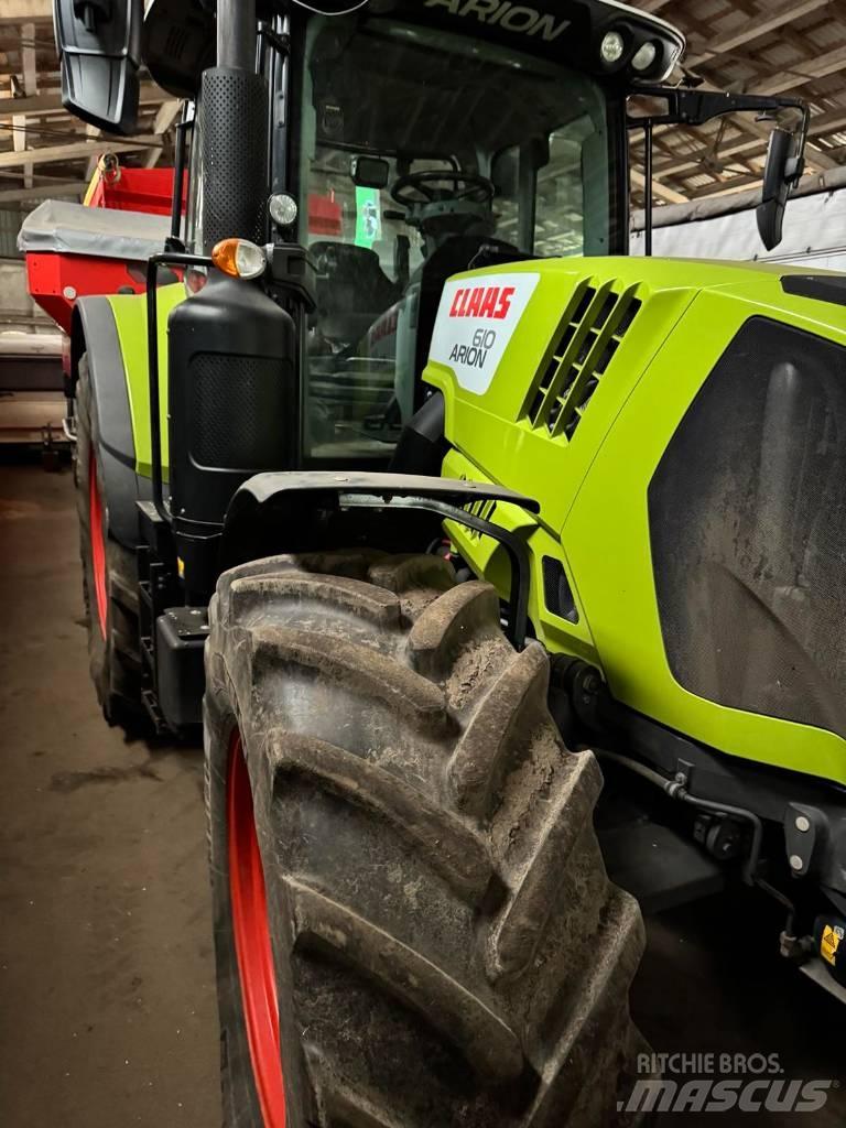 CLAAS Arion 610 CIS الجرارات