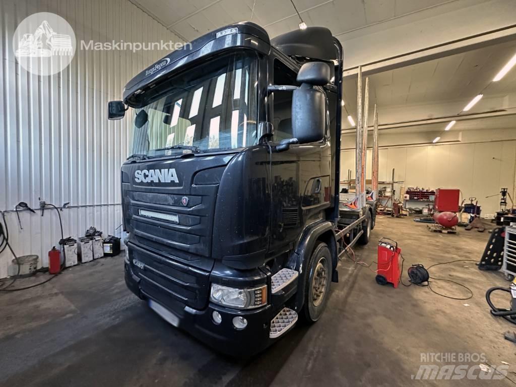 Scania R 490 LB شاحنات أشجار