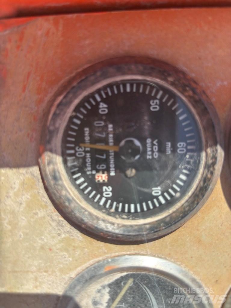 Hamm 2410 SD مداحل ثنائية الاسطوانة