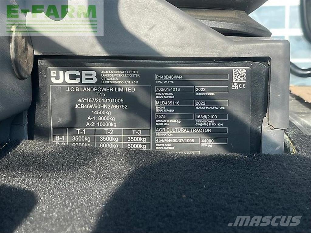 JCB 4220 fastrac الجرارات