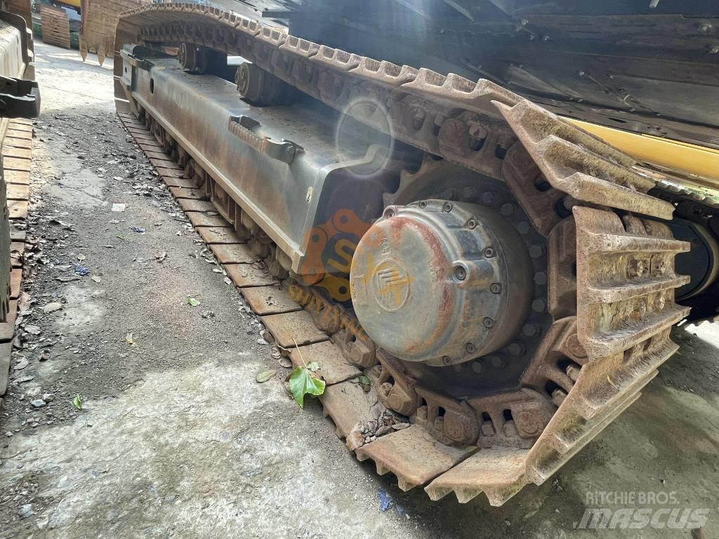 Volvo EC 480 D حفارات زحافة