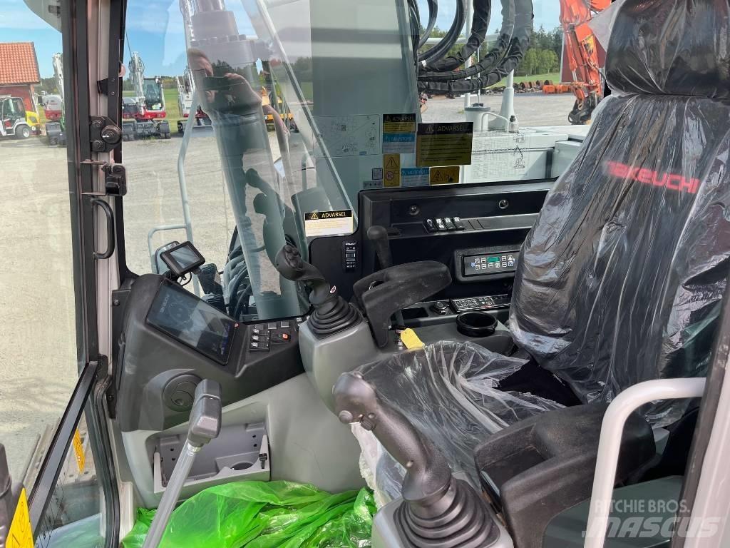 Takeuchi TB 2150 R حفارات زحافة