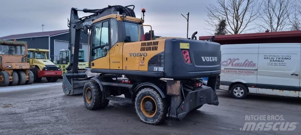 Volvo EW180 C II حفارات بعجل