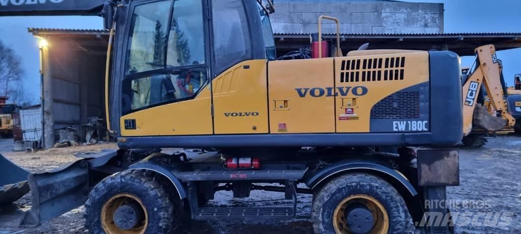 Volvo EW180 C II حفارات بعجل