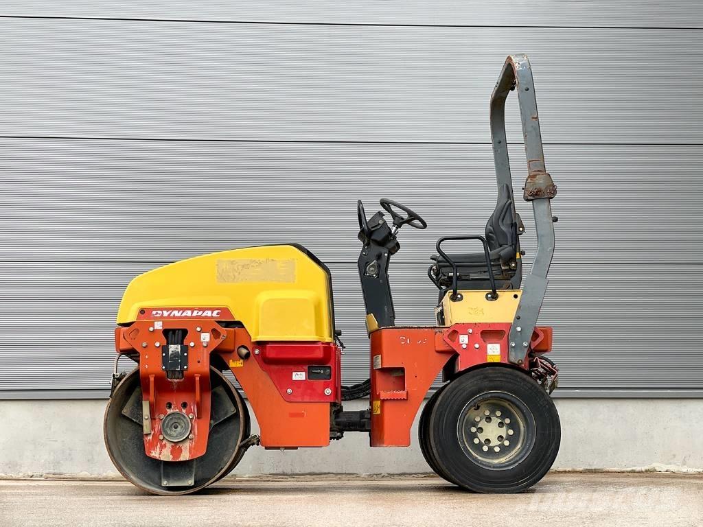 Dynapac CC1300C مداحل مزدوجة