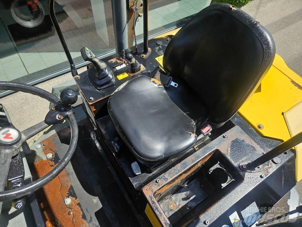 Wacker Neuson DW 60 عربات نقل قلابة للمواقع
