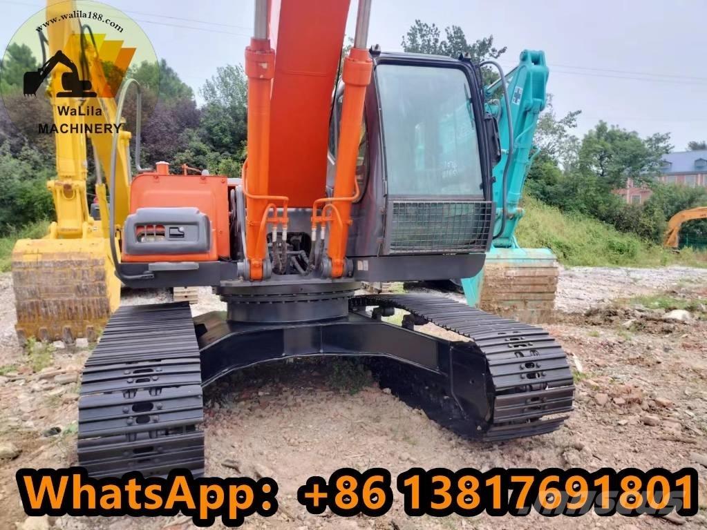 Hitachi ZX 240 حفارات زحافة
