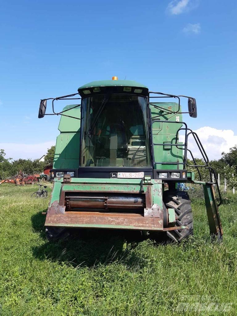 John Deere 2054 حصادات