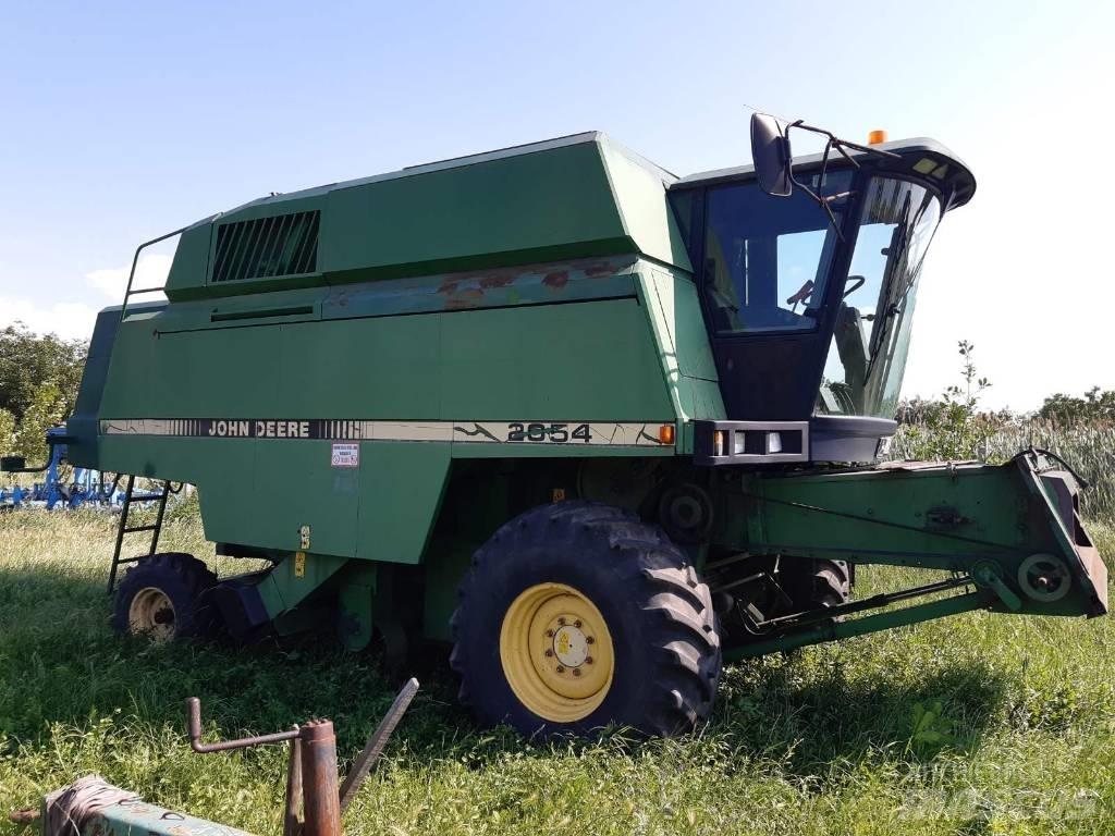 John Deere 2054 حصادات