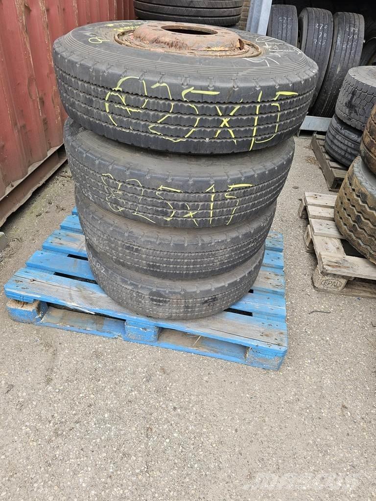 Pirelli 825X15 مكونات أخرى