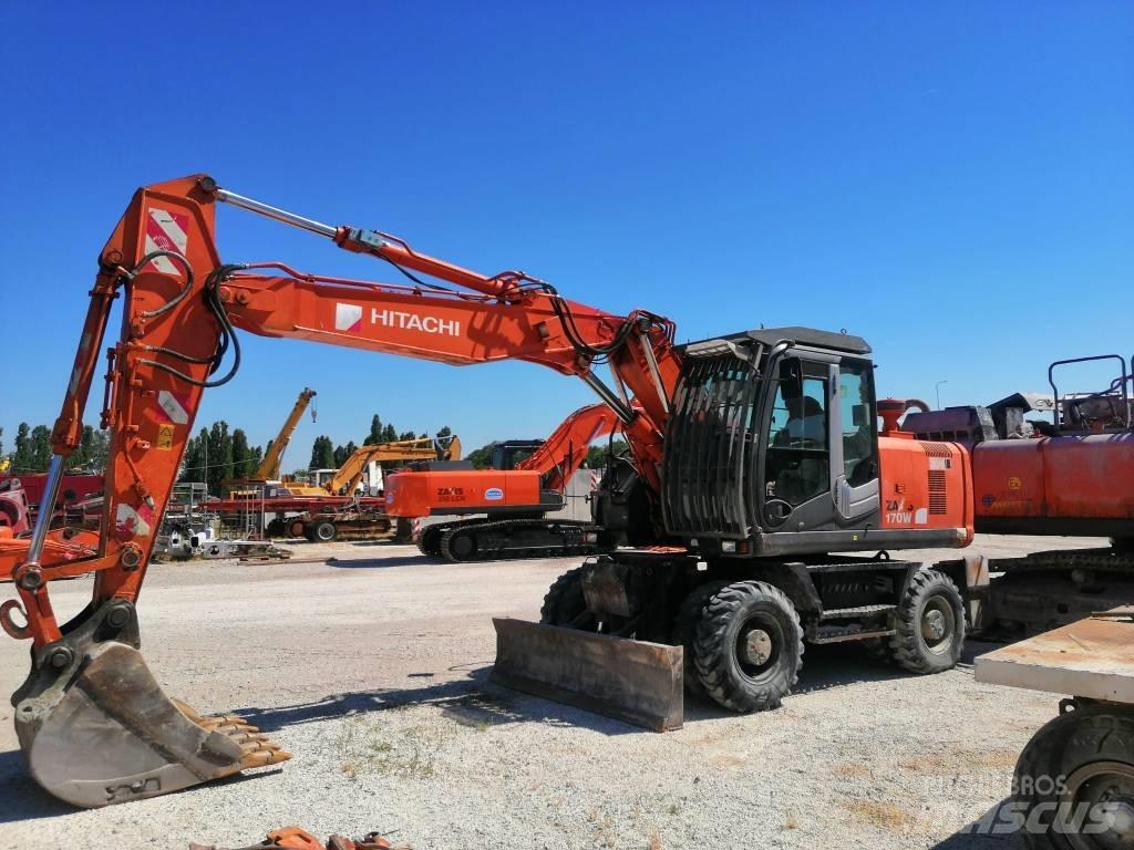 Hitachi ZX 170 W-3 حفارات بعجل