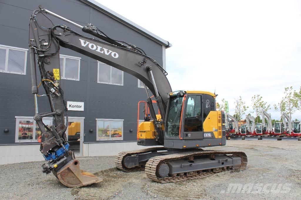 Volvo ECR 235 E حفارات زحافة