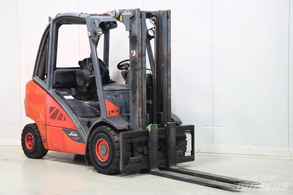 Linde H30D-02 شاحنات الديزل