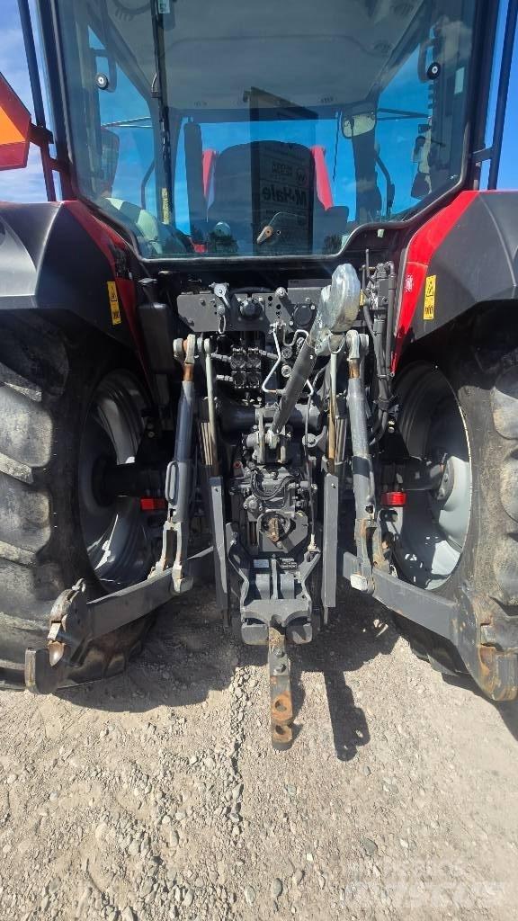 Massey Ferguson 5710 الجرارات