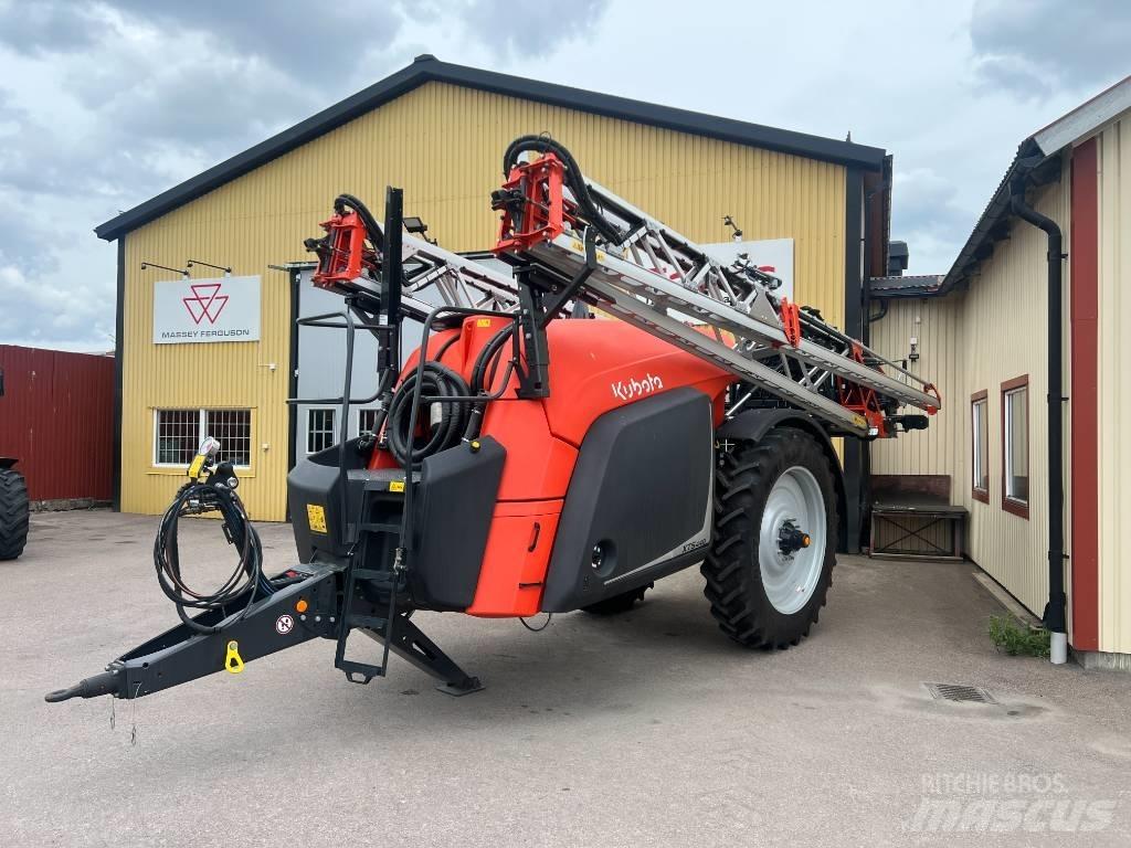 Kubota XTS 4 الرشاشات