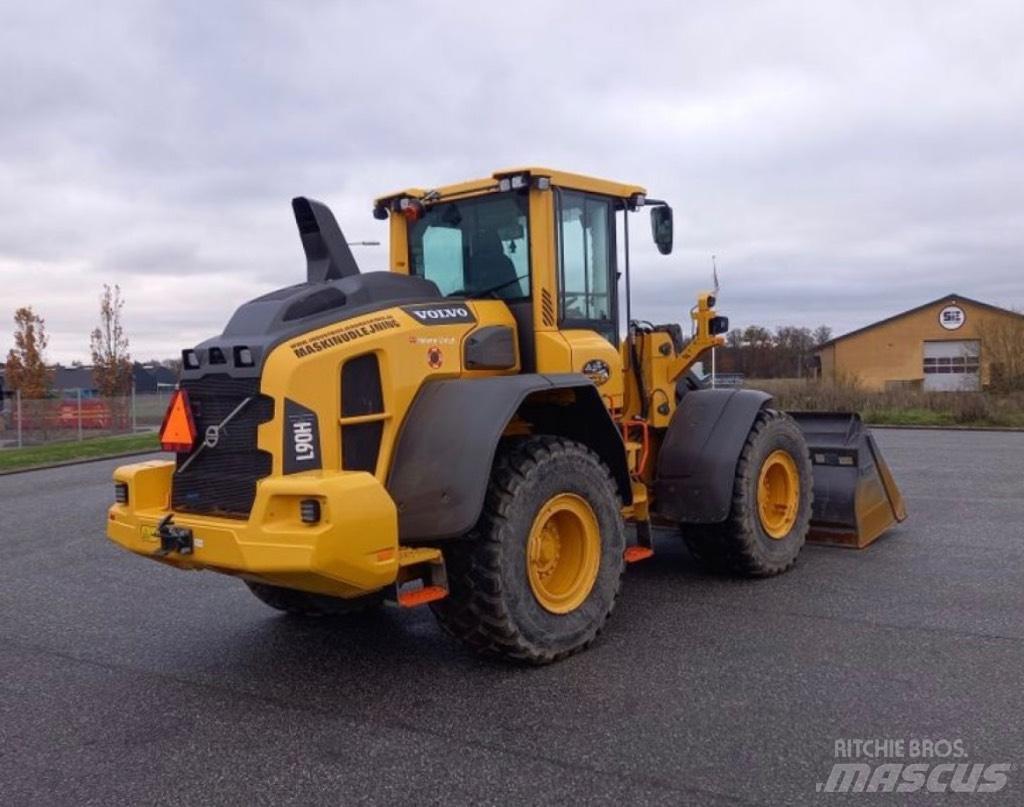 Volvo L 90 H لوادر بعجل