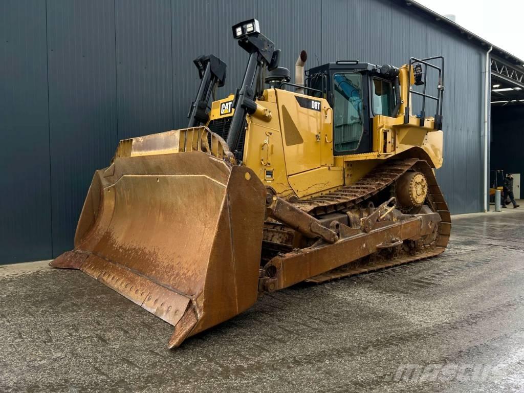 CAT D8T - CE بلدوزرات مجنزرة