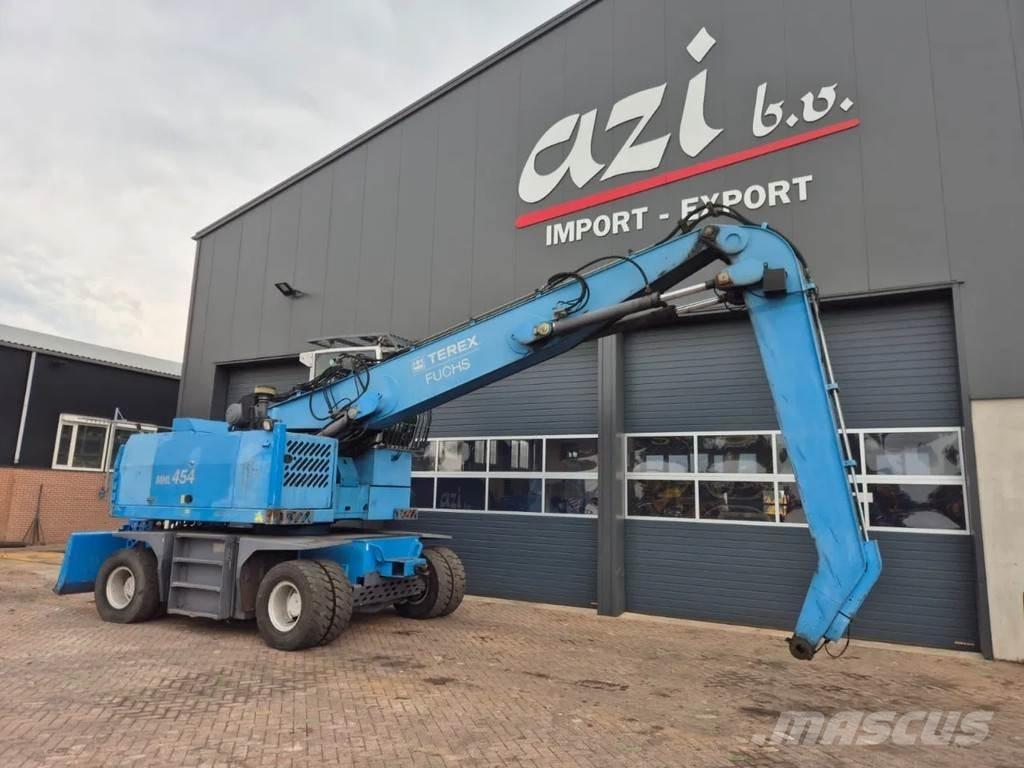 Fuchs MHL454 مناولات المخلفات / مناولات صناعية