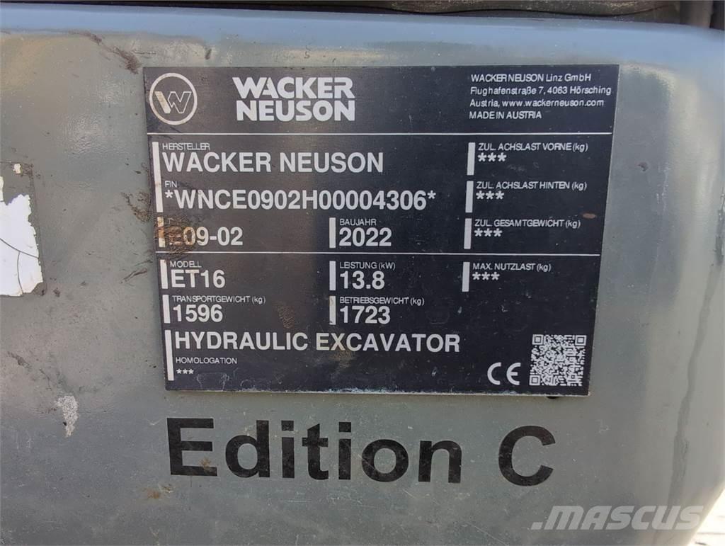 Wacker Neuson ET16 حفارات زحافة