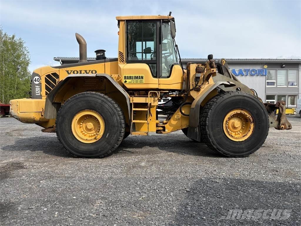 Volvo L120F لوادر بعجل