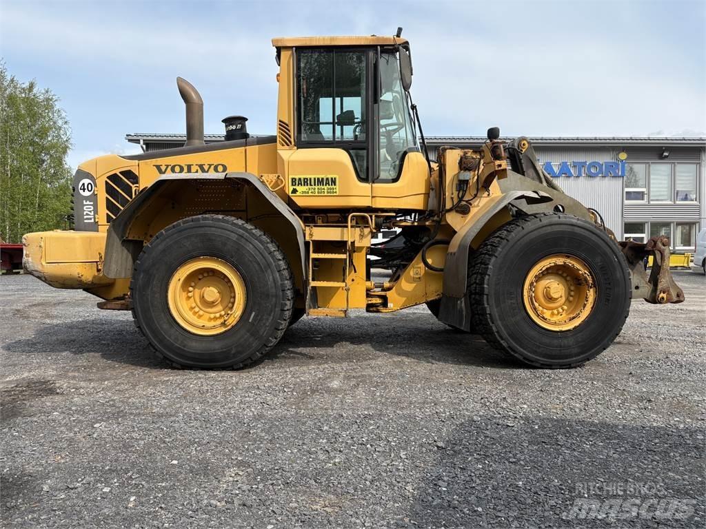 Volvo L120F لوادر بعجل