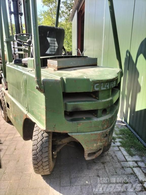 Clark Dcy-50 شاحنات الديزل