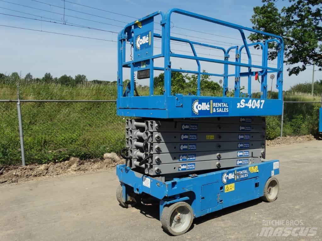 Genie GS 4047 | 2012 رافعات مقصية الشكل