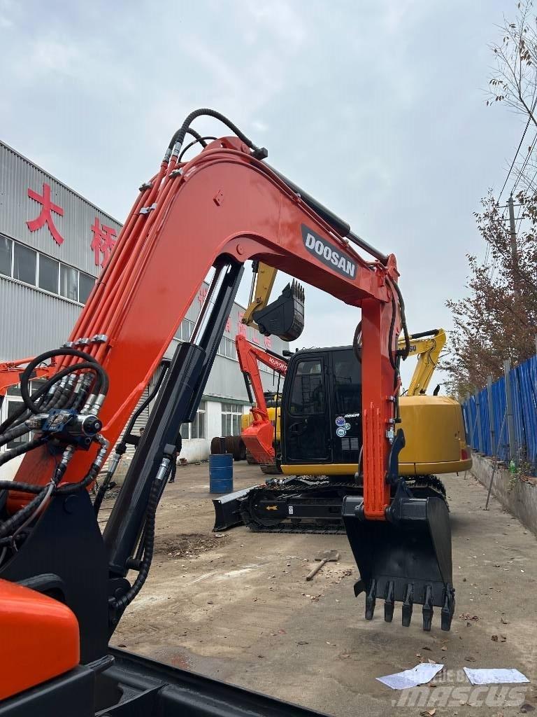 Doosan DX60-9C حفارات صغيرة أقل من 7 طن (حفارات صغيرة)