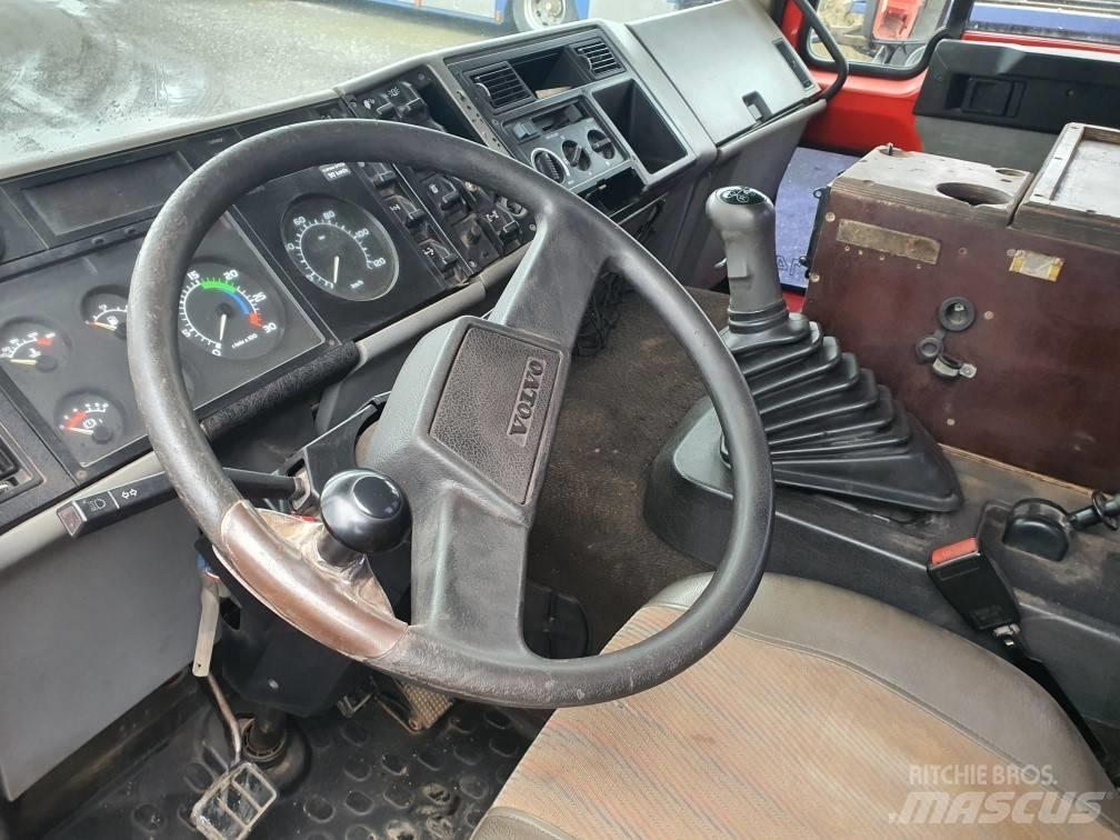 Volvo FL614 مركبات إصلاح الأعطال