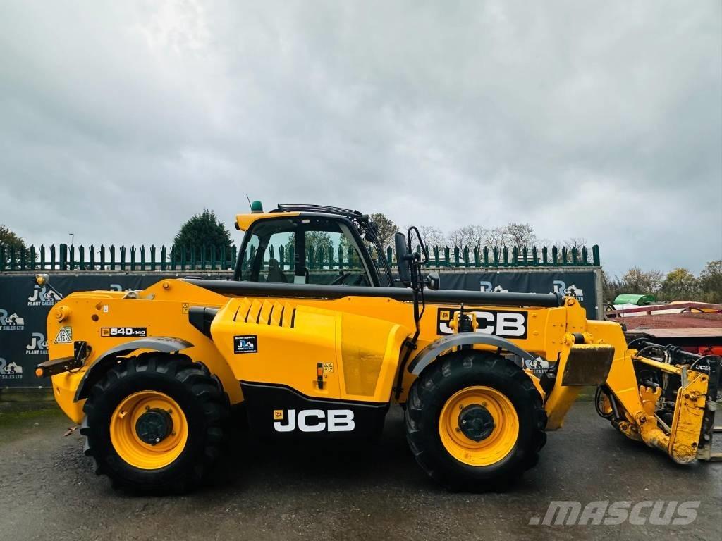 JCB 540-140 مناولات متداخلة