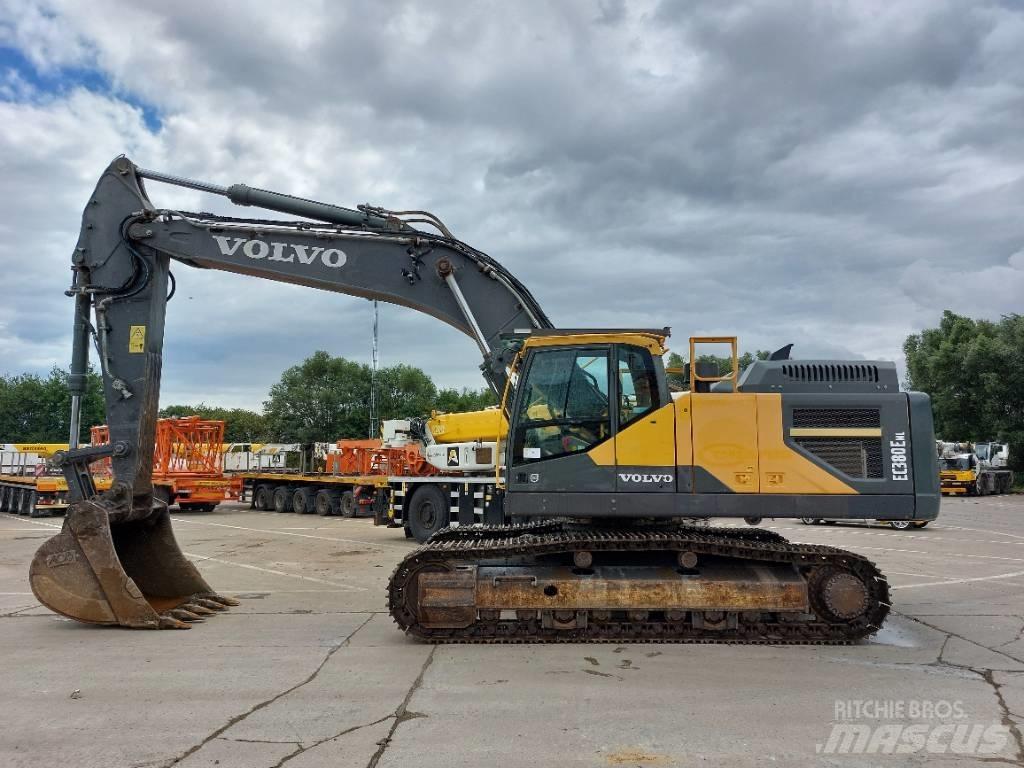 Volvo EC 380 E NL حفارات زحافة