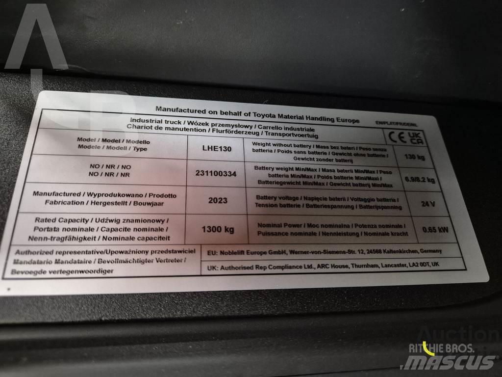 Toyota LHE130 معدات الرفع متوسط المستوى