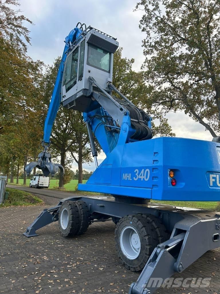Fuchs 340 مناولات المخلفات / مناولات صناعية