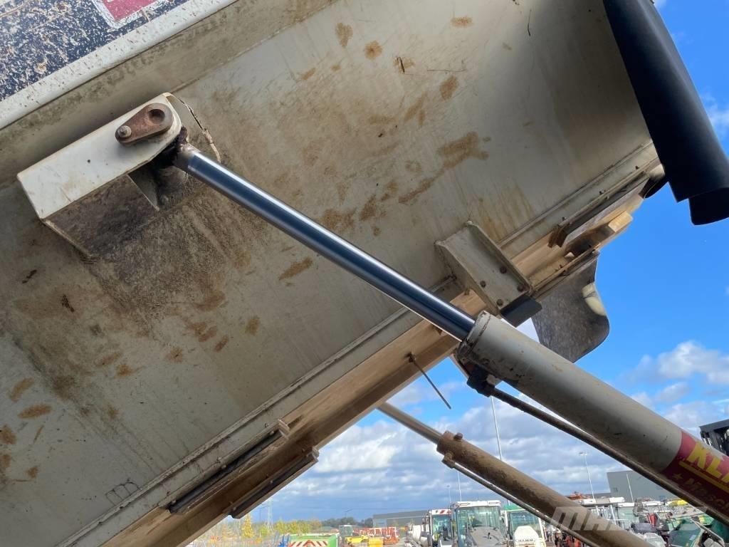 Terex TA 30-7 ساحبات مفصلية