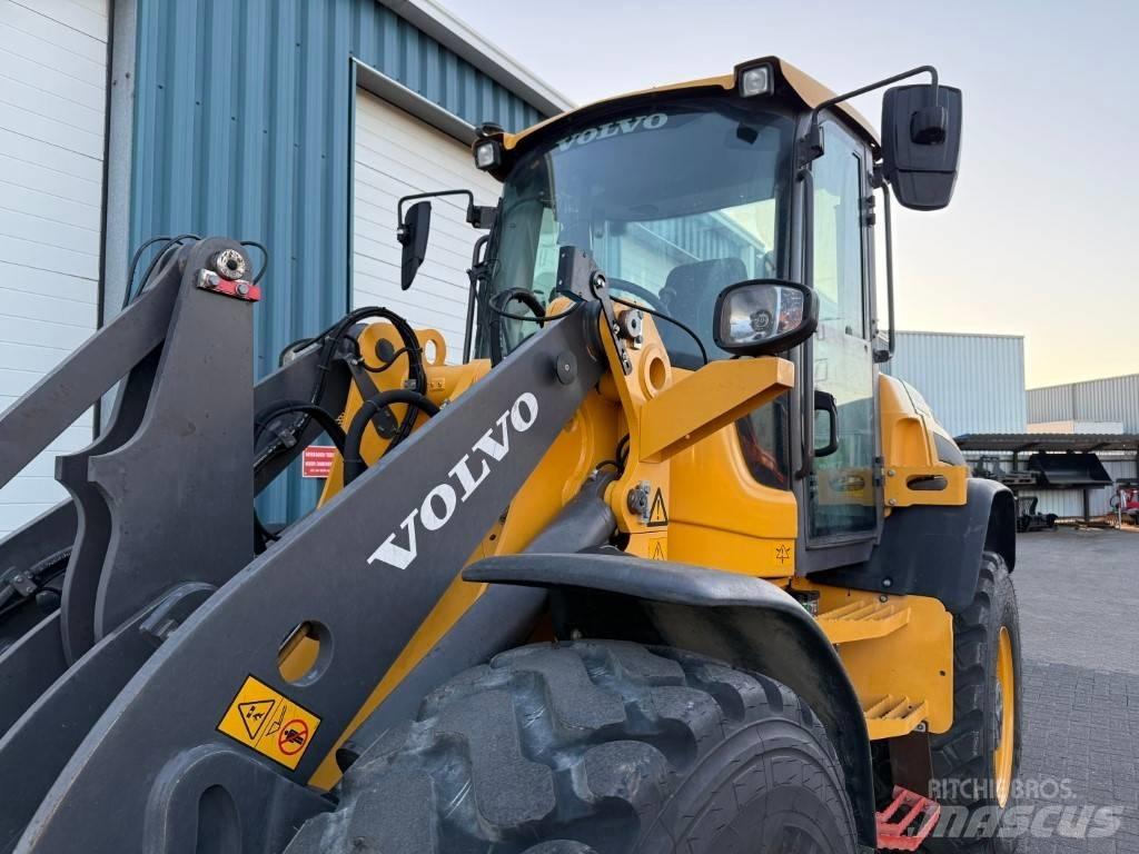 Volvo L50HS لوادر بعجل