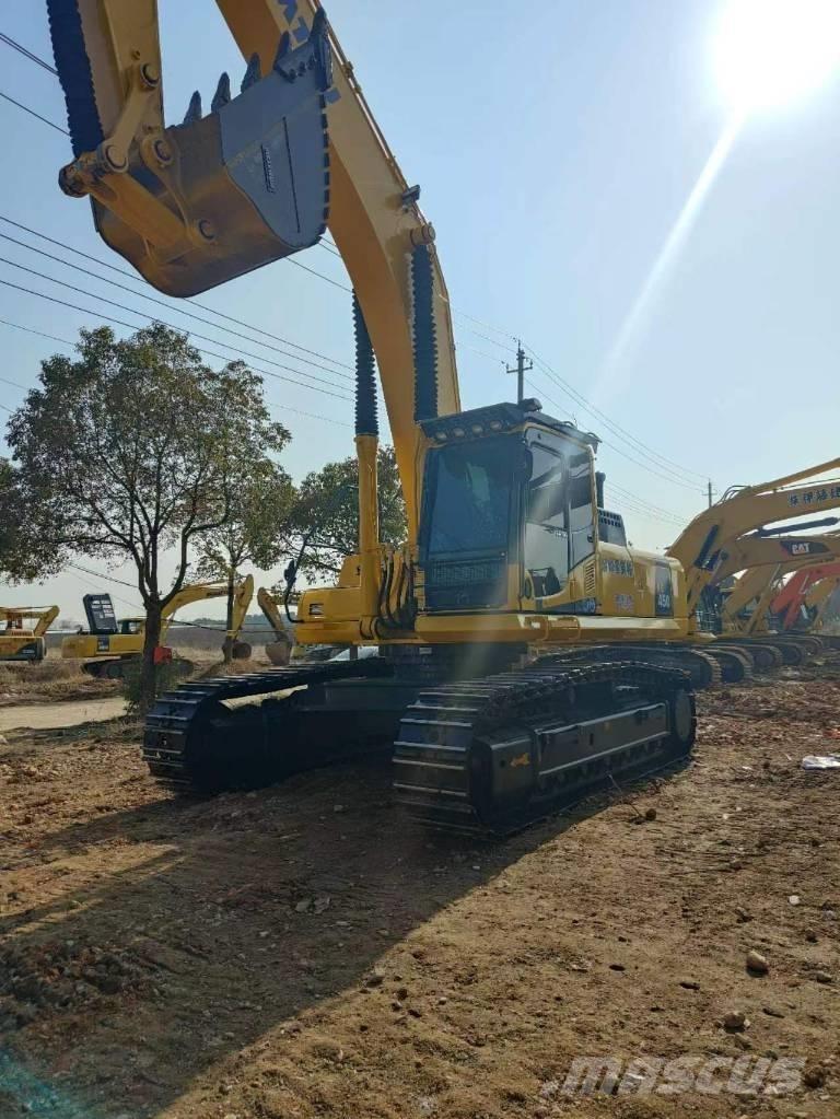 Komatsu PC 450 حفارات زحافة