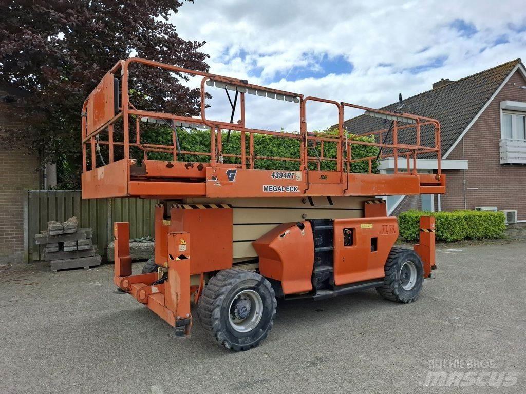 JLG 4394RT رافعات مقصية الشكل