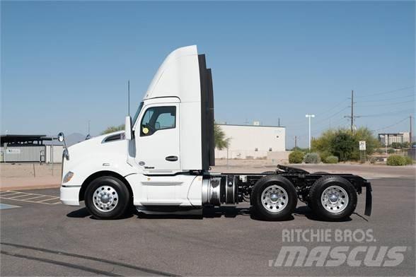 Kenworth T680 وحدات الجر