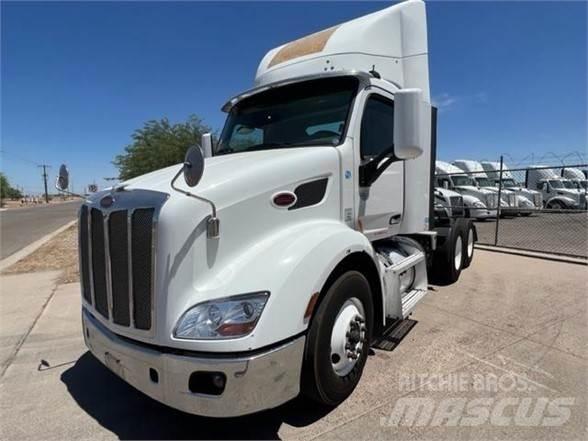 Peterbilt 579 وحدات الجر