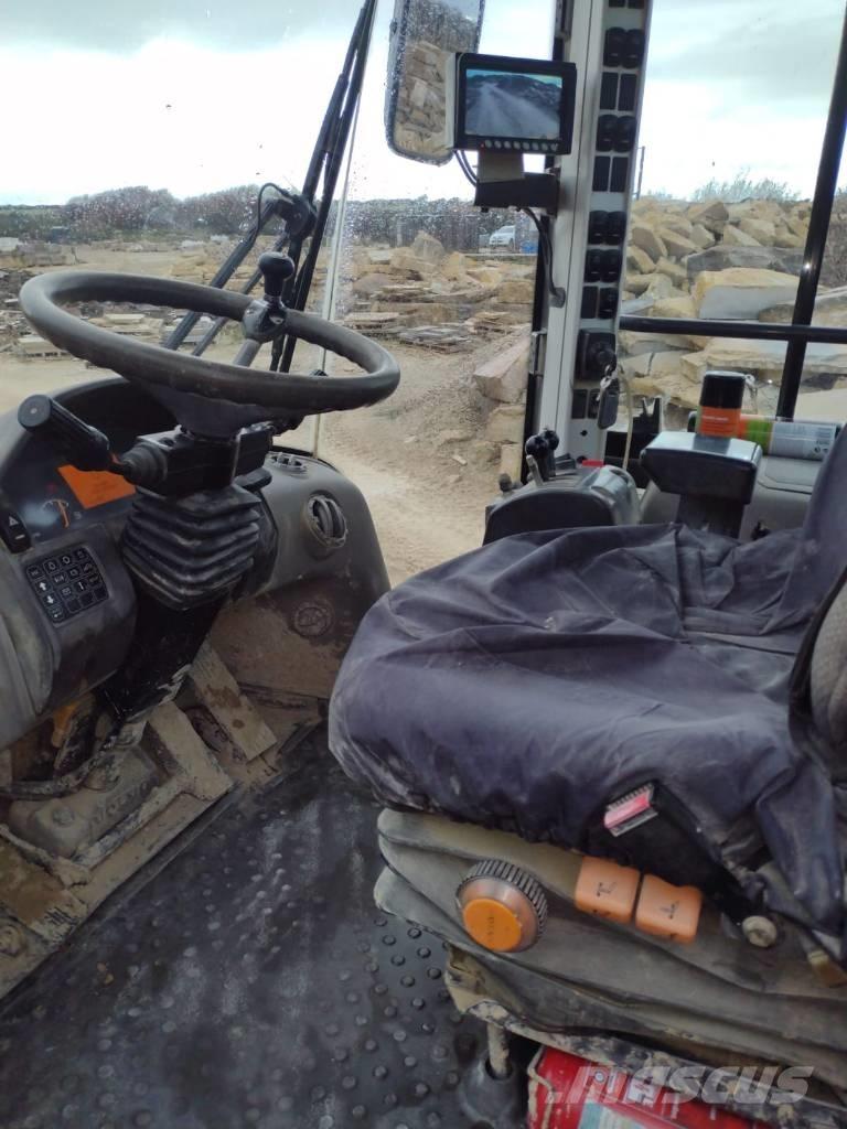 Volvo L 70 F لوادر بعجل