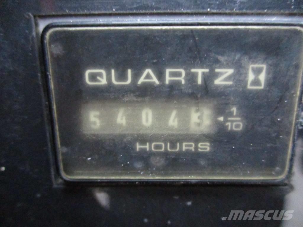 JLG 510 AJ (557) رافعات ذراع ذاتية الحركة مدمجة