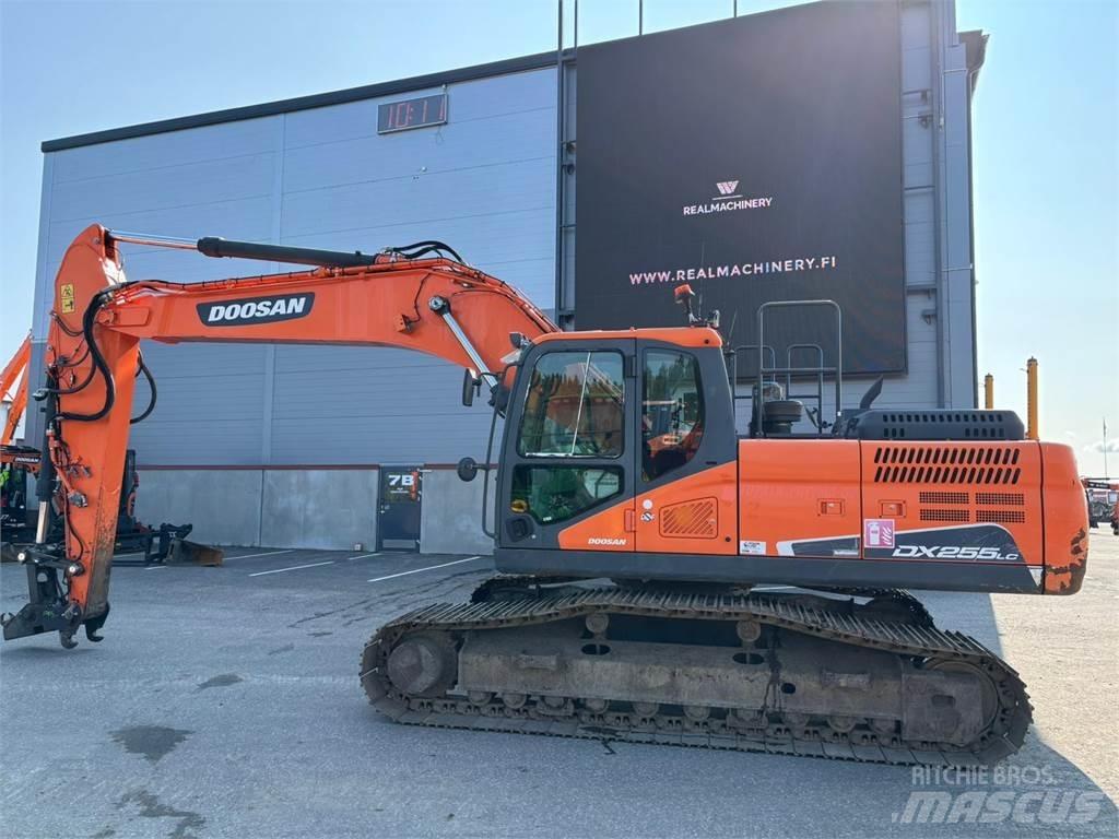 Doosan DX255LC-5 حفارات زحافة
