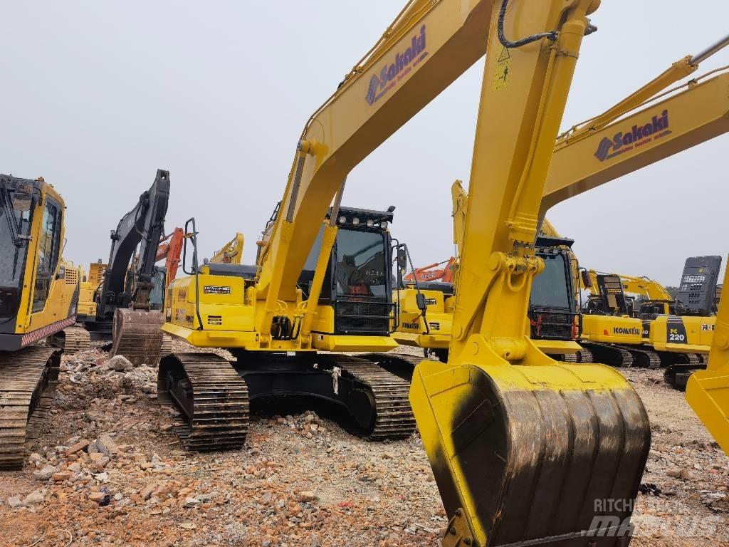 Komatsu PC 200 -8 حفارات زحافة