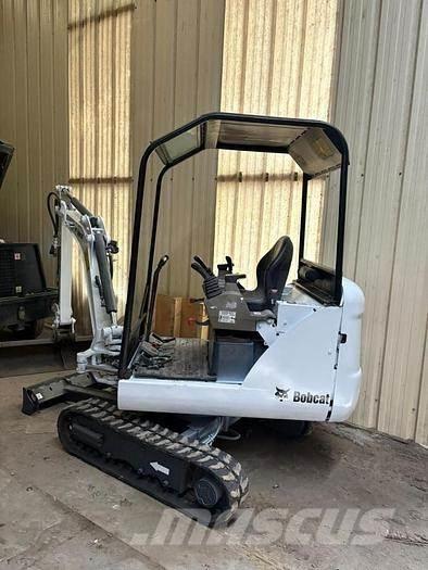 Bobcat E14 حفارات صغيرة أقل من 7 طن (حفارات صغيرة)