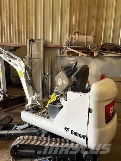 Bobcat E14 حفارات صغيرة أقل من 7 طن (حفارات صغيرة)