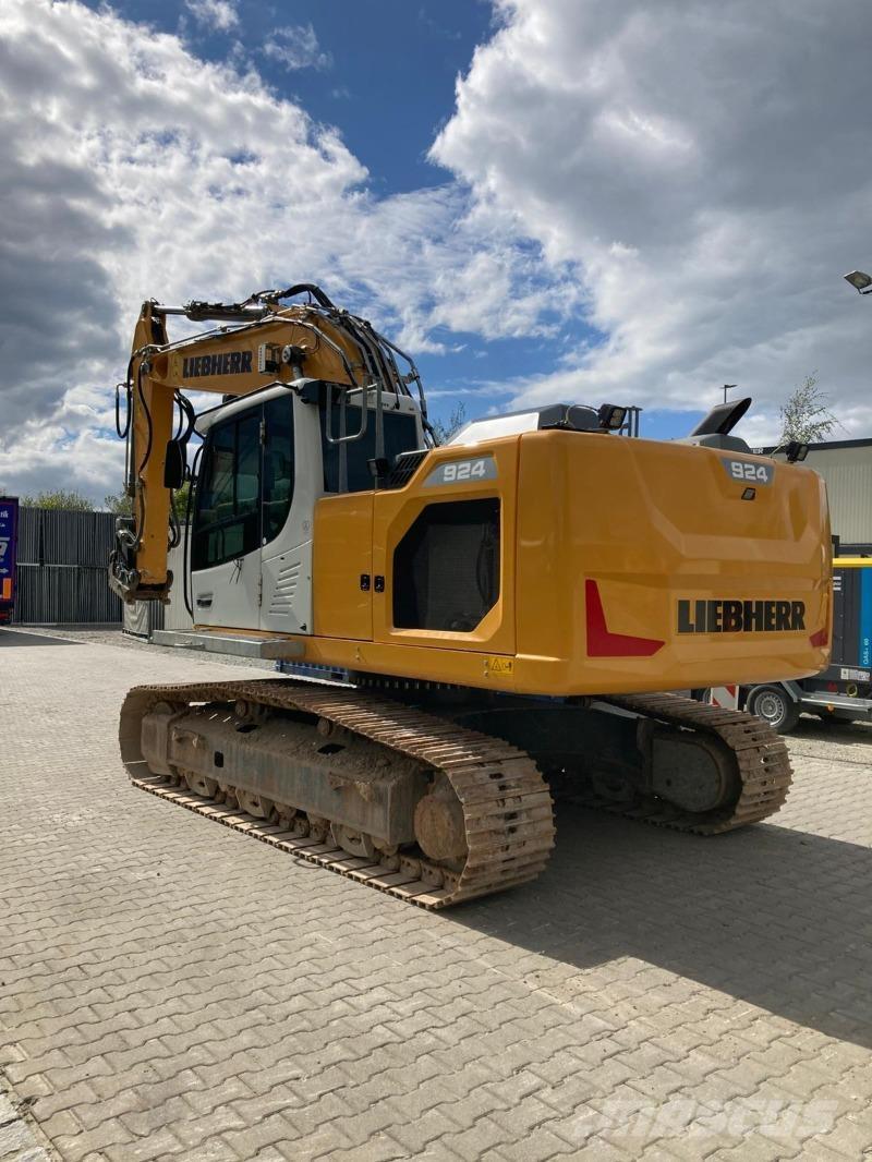 Liebherr R924 حفارات زحافة