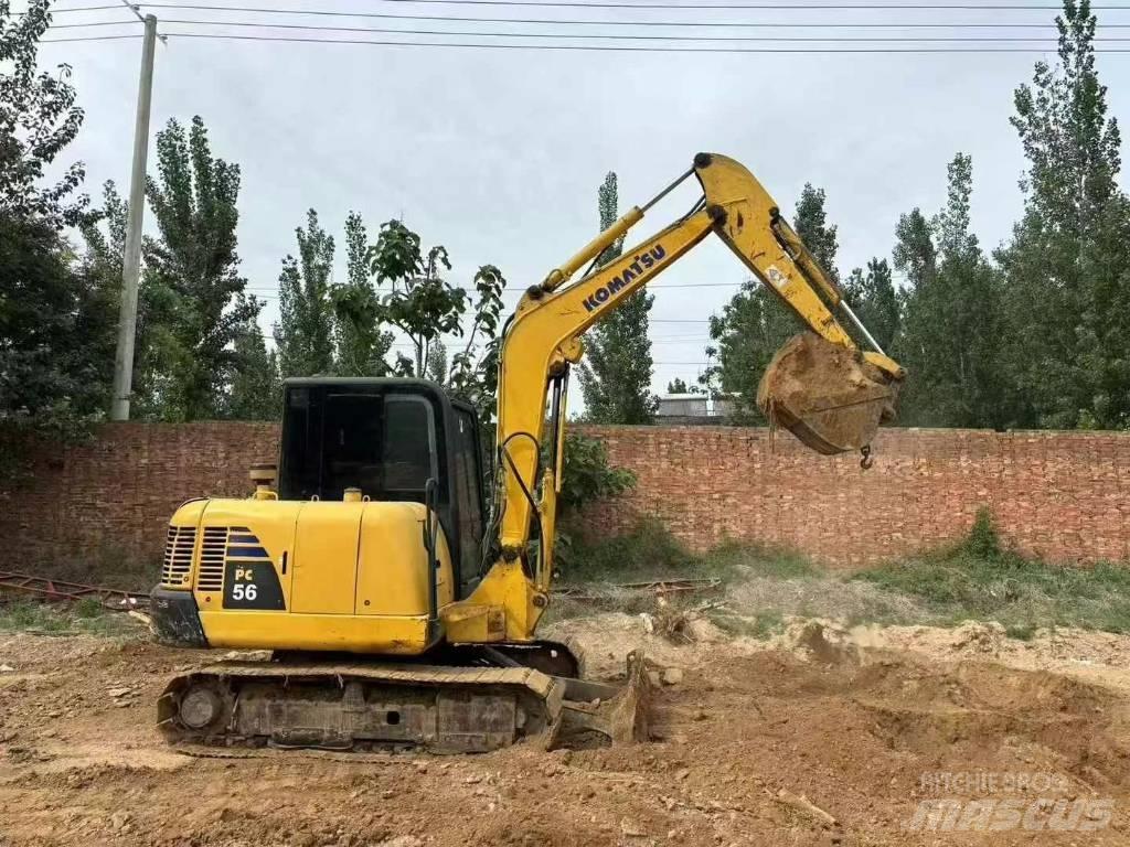 Komatsu PC56 حفارات زحافة