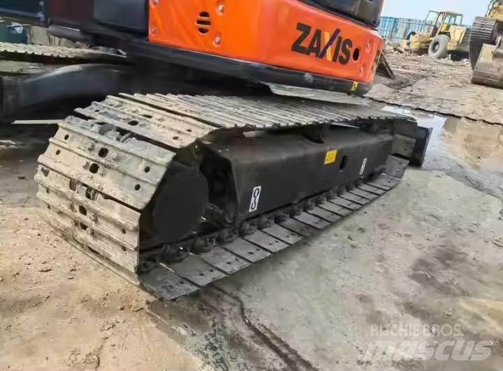 Hitachi ZX 55 حفارات صغيرة أقل من 7 طن (حفارات صغيرة)